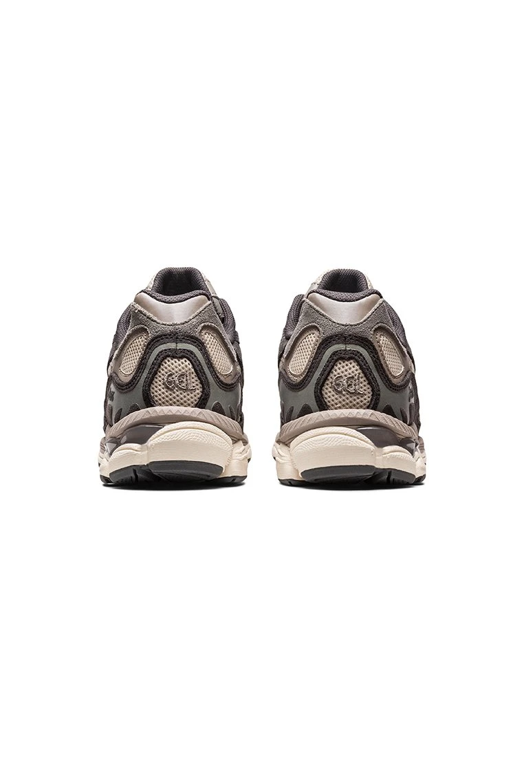 ASICS SportStyle Gel Nyc Unisex - Baskets Basses - Oatmeal/Obsidian Grey 3 ASICS SportStyle Gel Nyc Unisex - Baskets Basses - Oatmeal/Obsidian Grey – Image 3