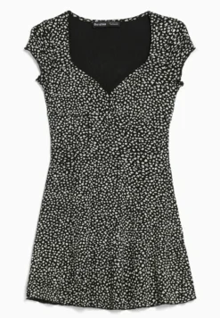 BERSHKA Printed Short Sleeves With Neckline–Mini - Robe De Jour - Black 11 BERSHKA Printed Short Sleeves With Neckline–Mini - Robe De Jour - Black -Vêtements Pour Femmes Magasin 66a08eb3bca54c5aa04e4606a627f30c scaled
