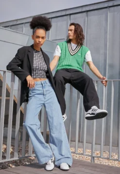 Adidas Originals Forum Unisex - Baskets Basses - White/Core Black -Vêtements Pour Femmes Magasin 67923a6dafd74c21974c5483976bd483 scaled