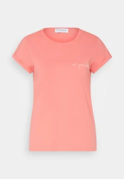 Maison Labiche T-Shirt Basique - Coral 12 Maison Labiche T-Shirt Basique - Coral -Vêtements Pour Femmes Magasin f238210942564df18ad5d0b050d4709b scaled
